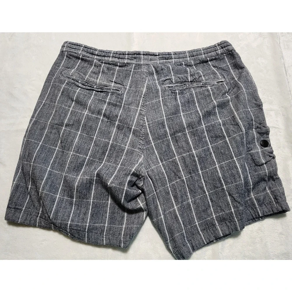 Lost Plaid Shorts Mens 34 Gray White Drawstring‎ Casual Summer